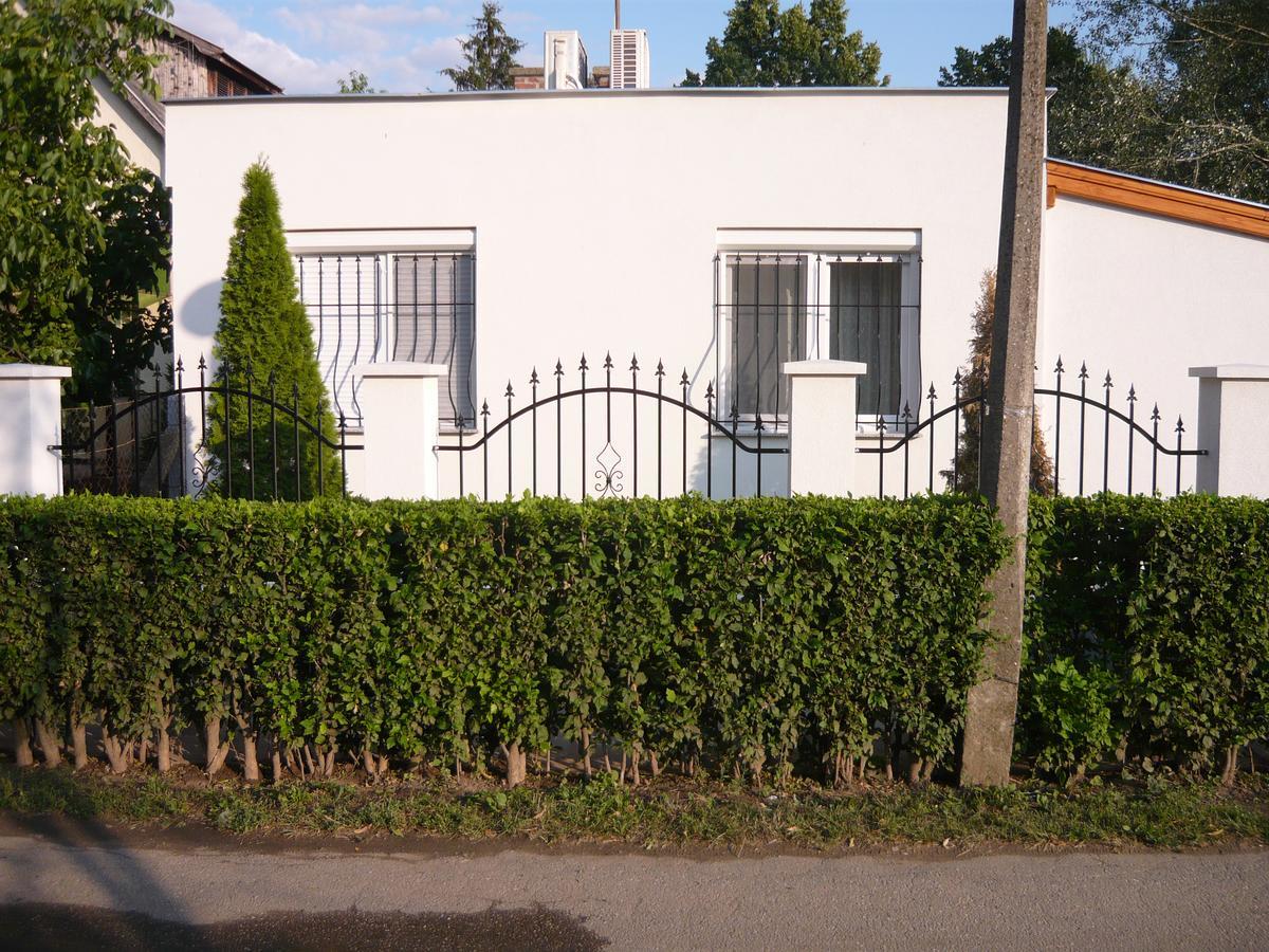 Keresztmama Haza Apartment Hajduszoboszlo Bagian luar foto